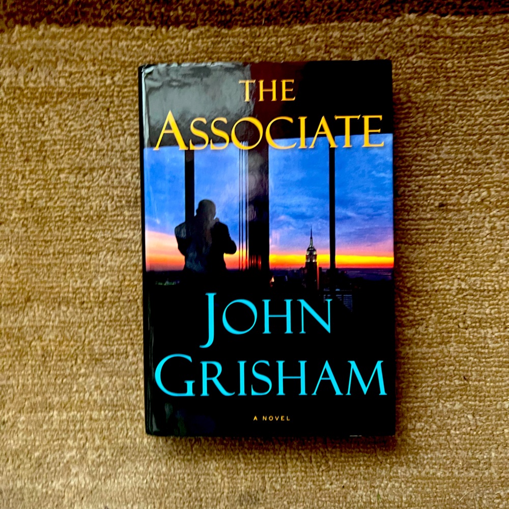 John Grisham “The Associate”